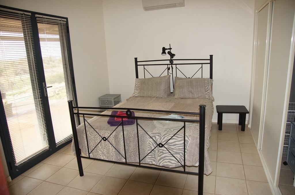 Ningaloo Bed And Breakfast Exmouth Zimmer foto